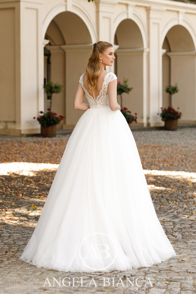 1103 bodice