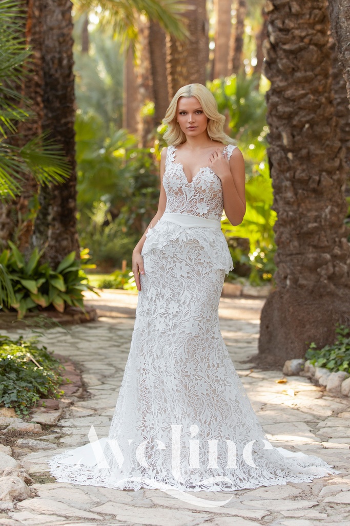A132 bodice