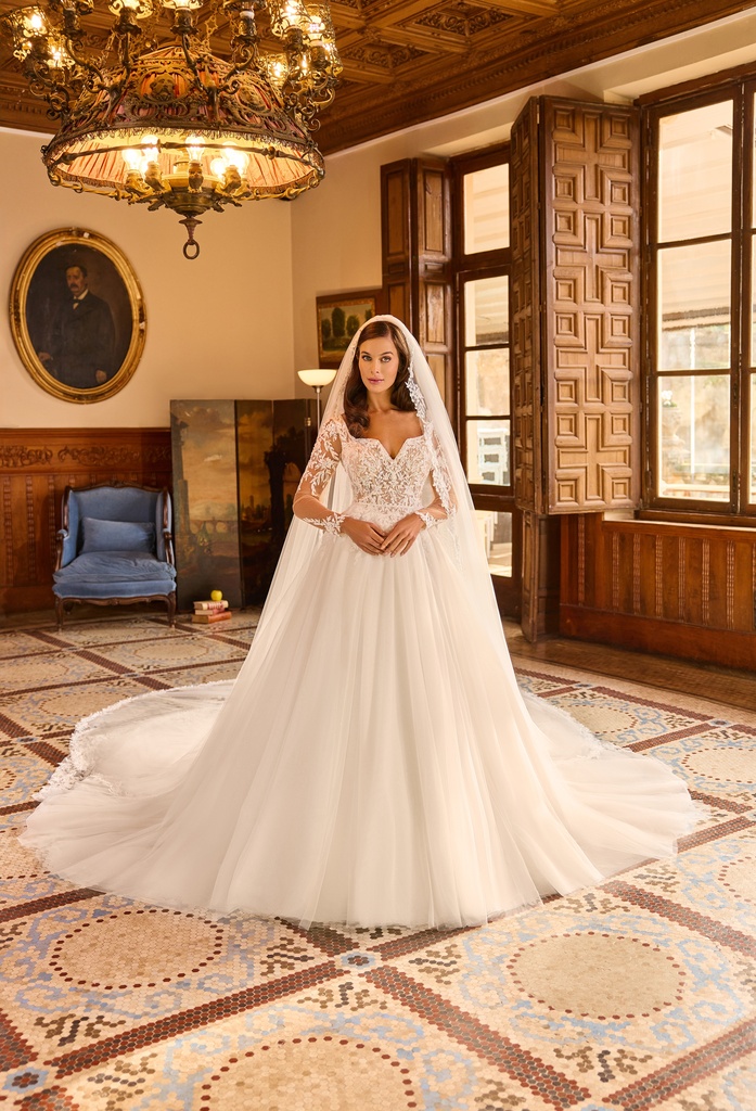 8077 Overskirt