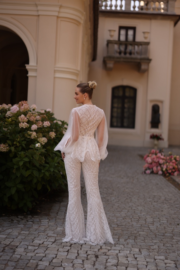 8092 trousers