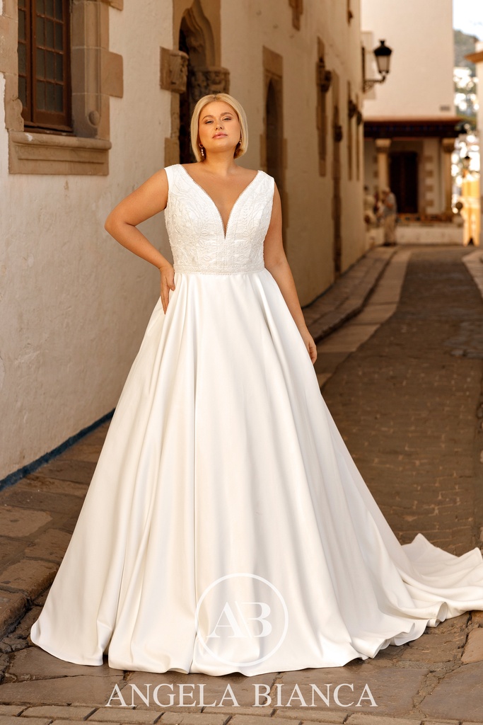 1086 Curvy ivory